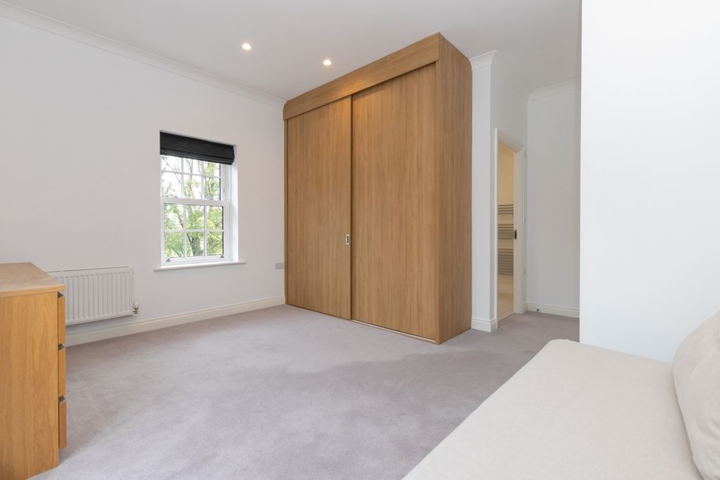 Property photo 3 of 9 176428