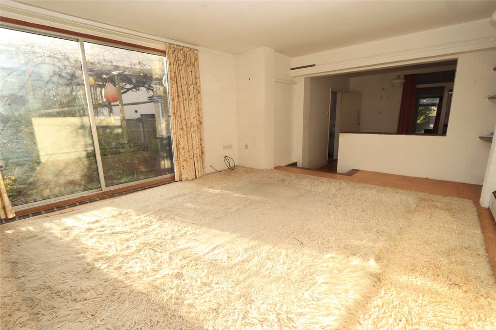 Property photo 3 of 19 Family Room