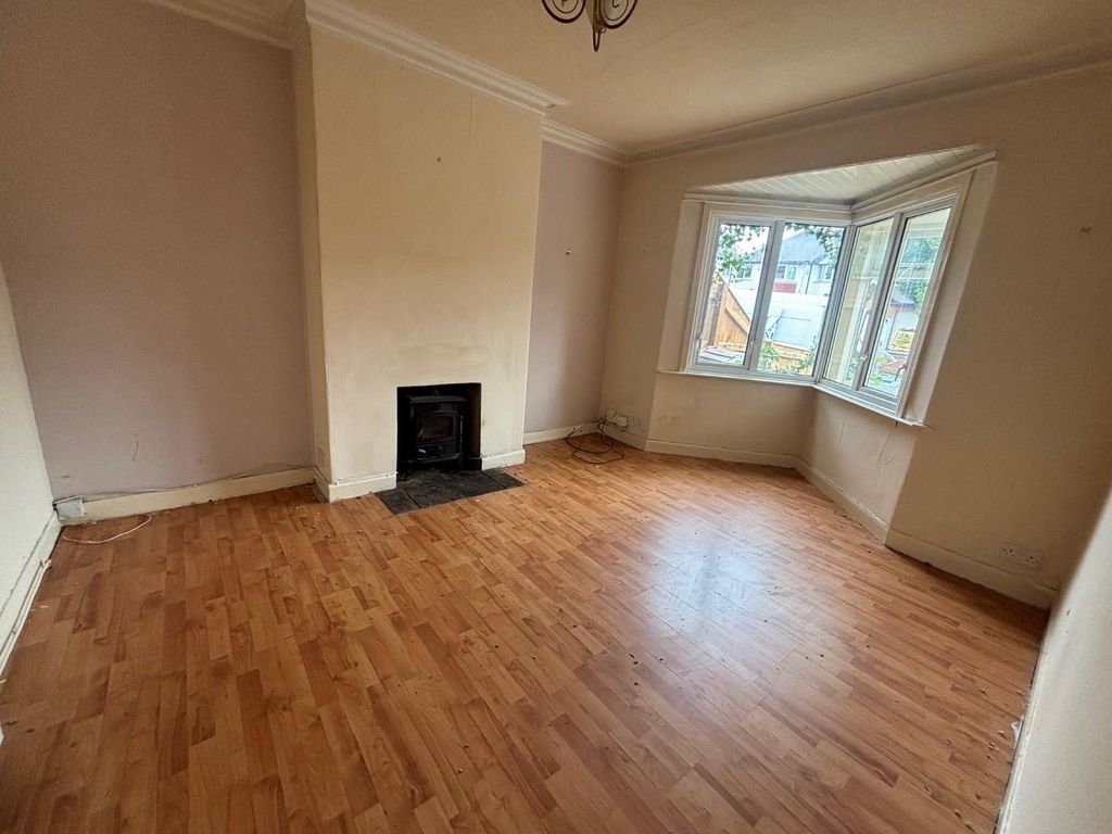 Property photo 2 of 9 Front Reception Room.Jpg