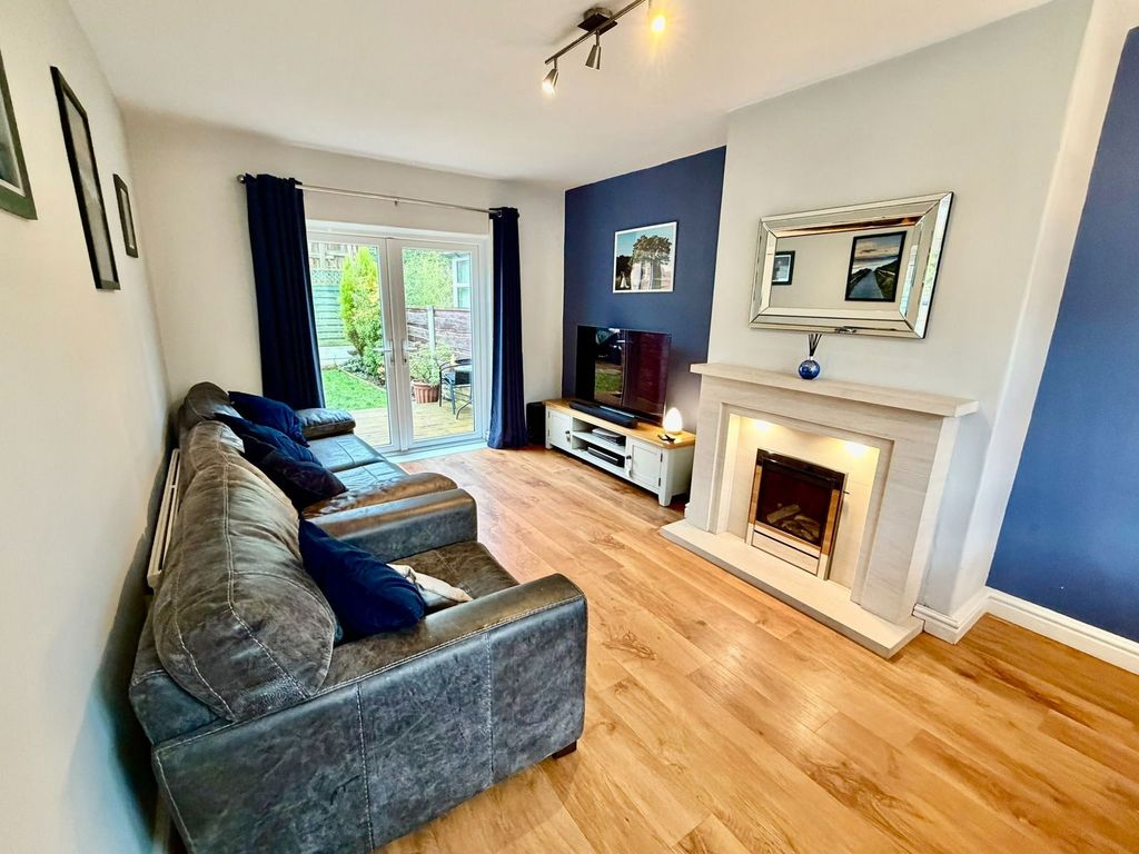 Property photo 3 of 22