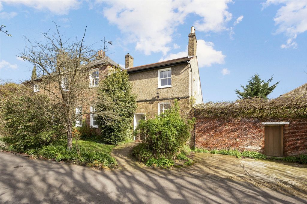 Property photo 2 of 13 Front