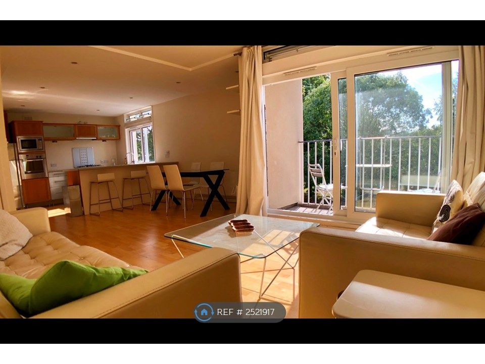 Property photo 1 of 16 Living/Dining/Kitchen