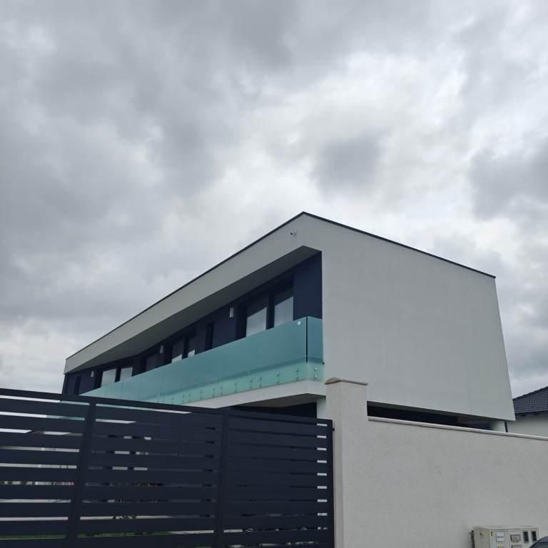 Property photo 2 of 18 Photo 2