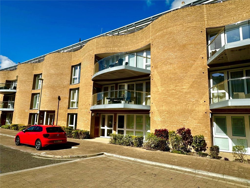 Property photo 2 of 12 Picture No. 07