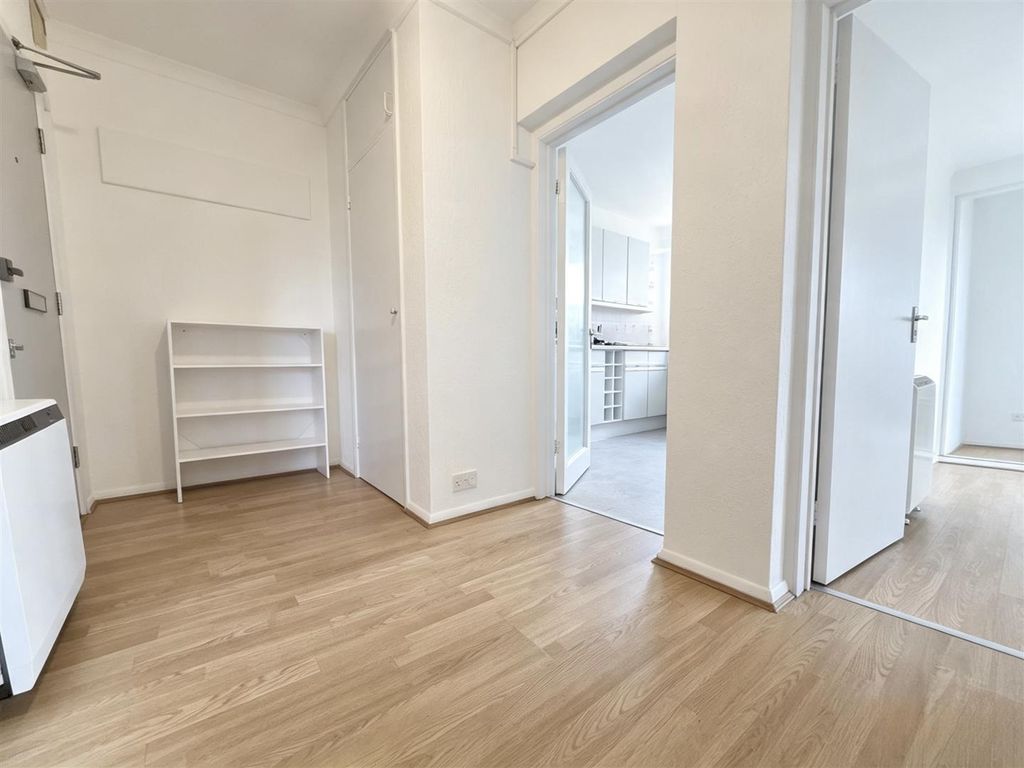 Property photo 3 of 7 5E435131-314B-417B-Aa52-Bb8235613149.Jpg