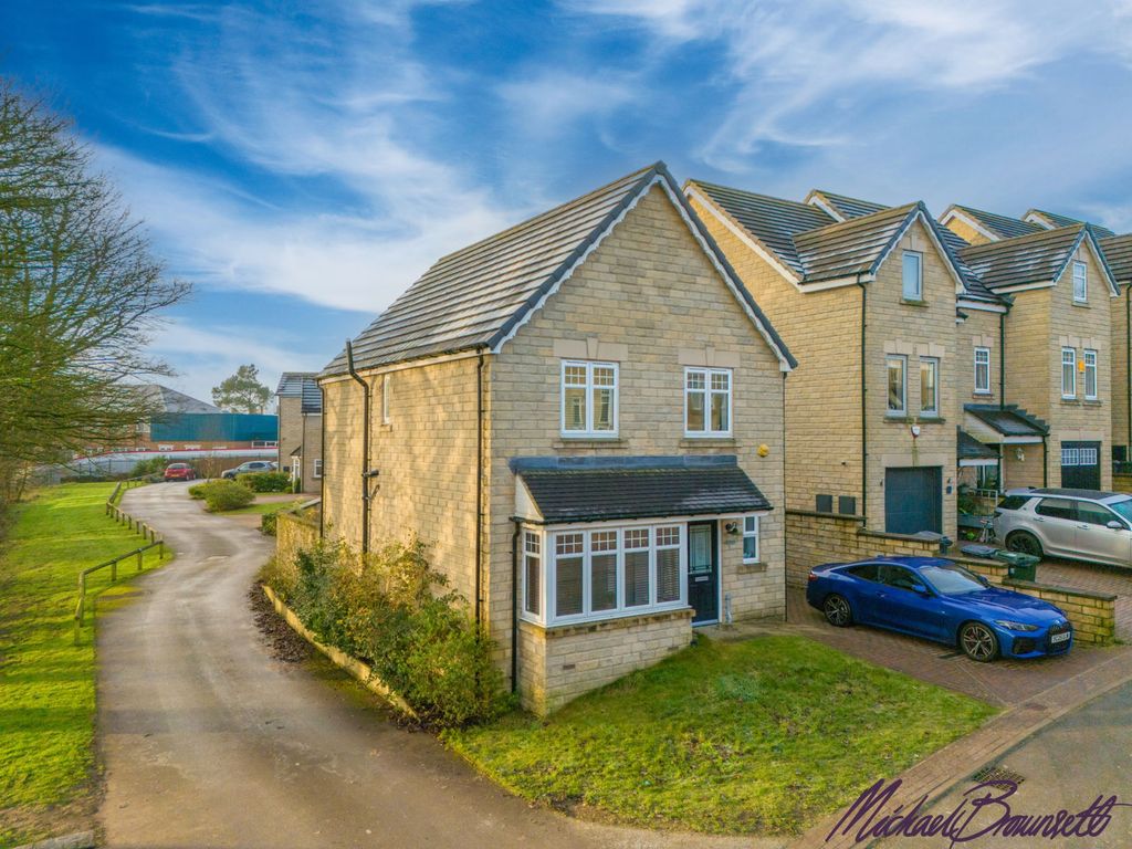 Property photo 1 of 25