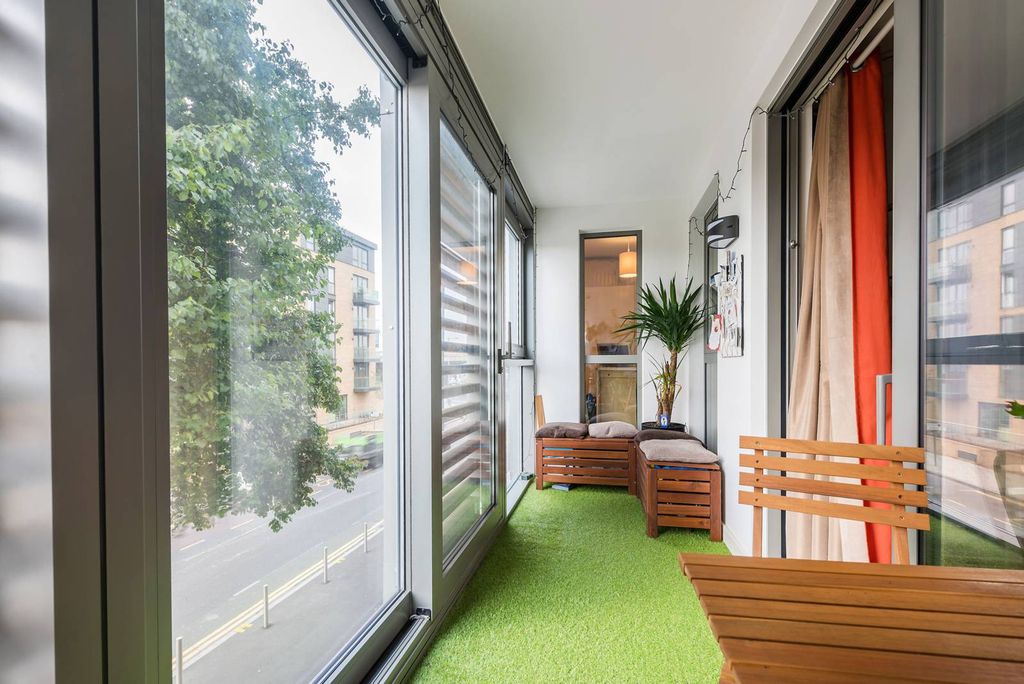 Property photo 3 of 9