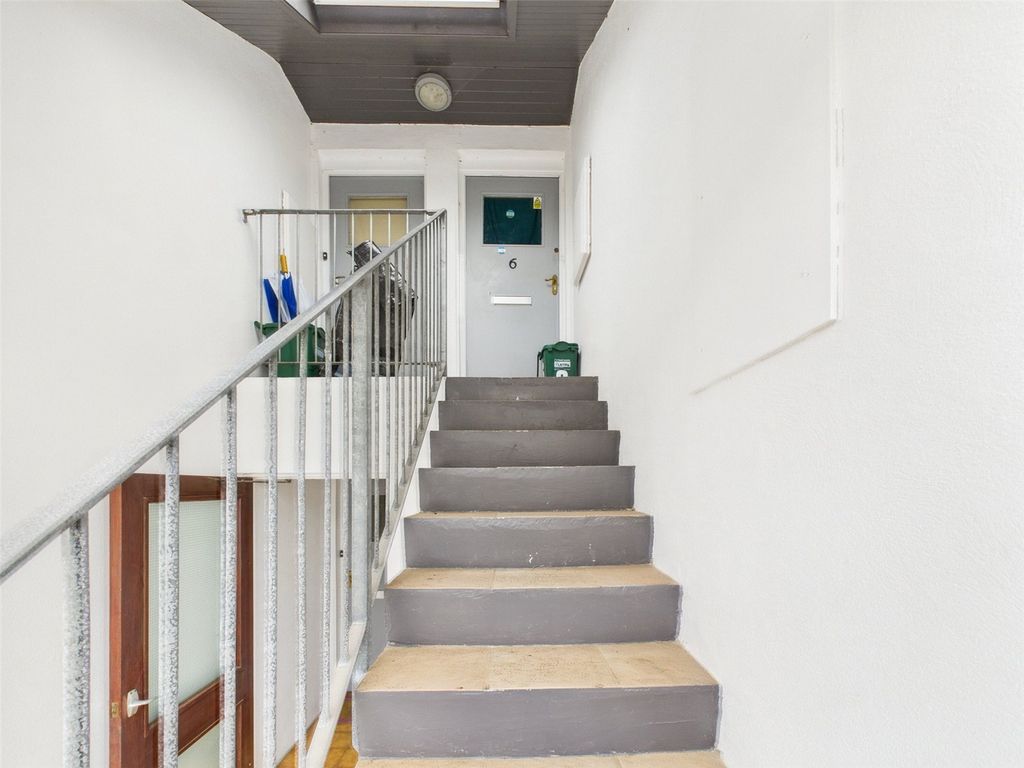 Property photo 3 of 4 Picture No. 02