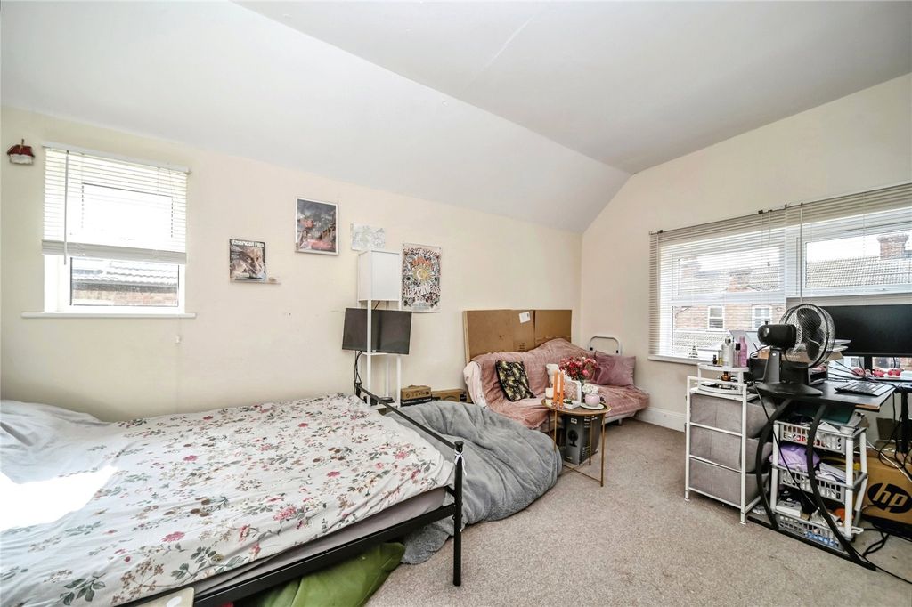 Property photo 3 of 14 Photography