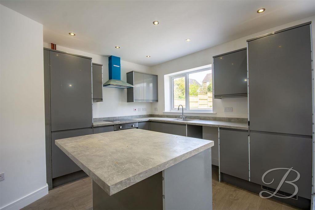 Property photo 3 of 13 Ccltd24.Jpg