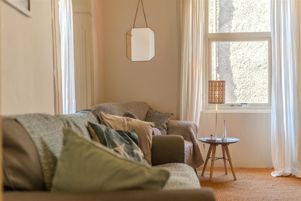 Property photo 3 of 38 2_St_Ellas_Wynd_Lifestyle-22.Jpg