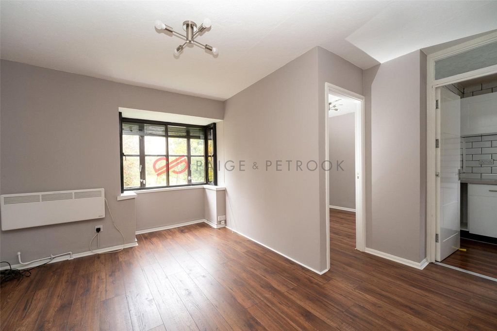 Property photo 2 of 10 Picture No. 05