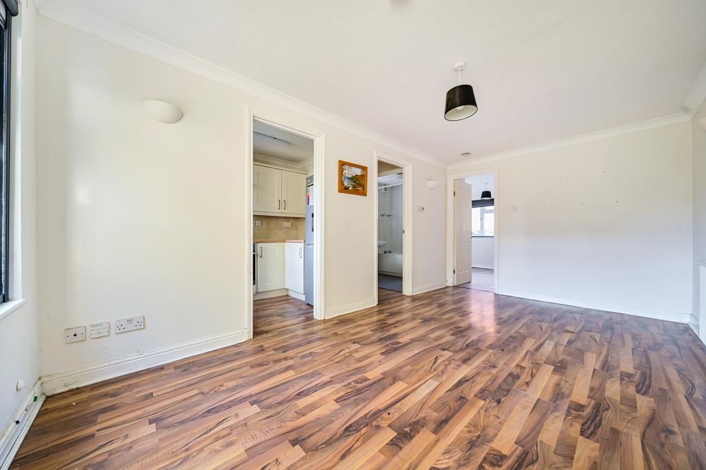 Property photo 3 of 20 Reception