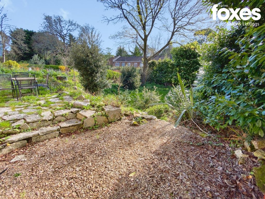 Additional image 14 of 3 bed flat to rentWoodfalls, 9 St. Winifreds Road, Bournemouth, Dorset BH2