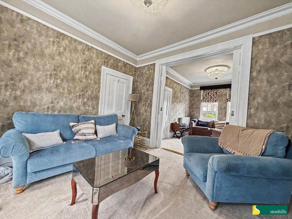 Property photo 3 of 20 16.Jpg