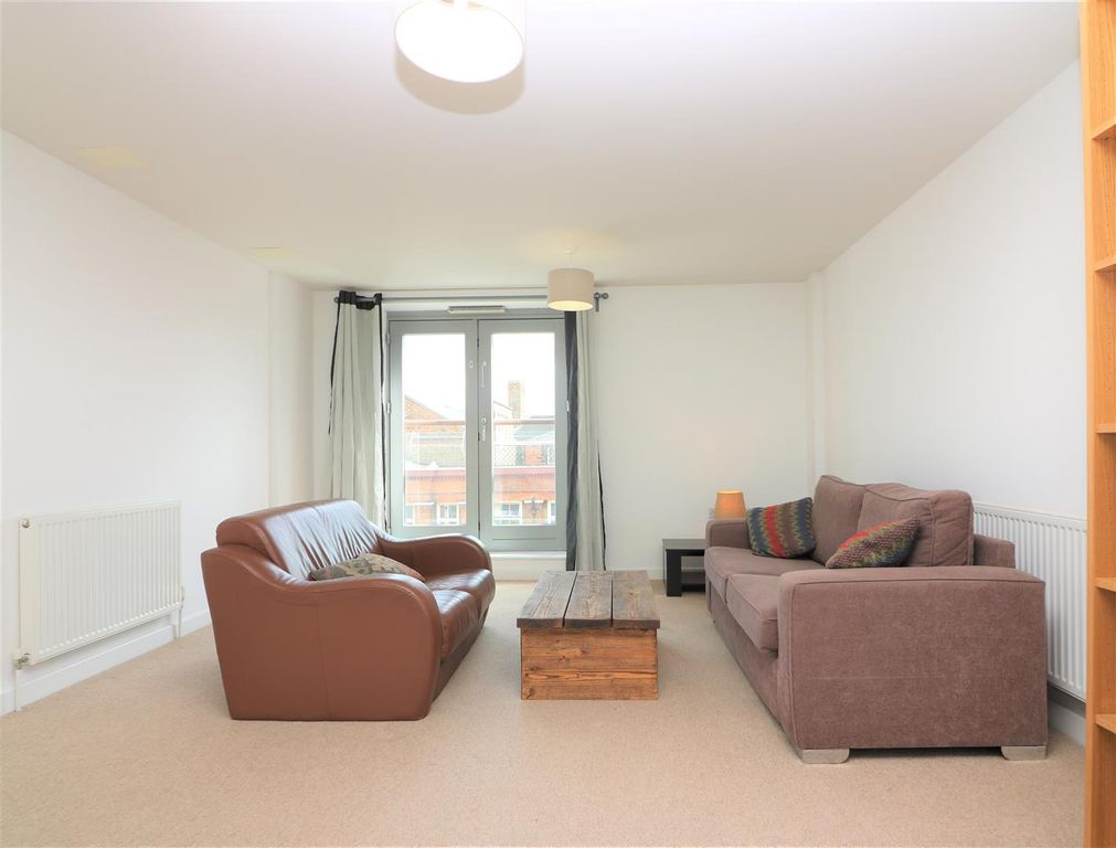 Property photo 2 of 6 Len Bishop Court.Jpg