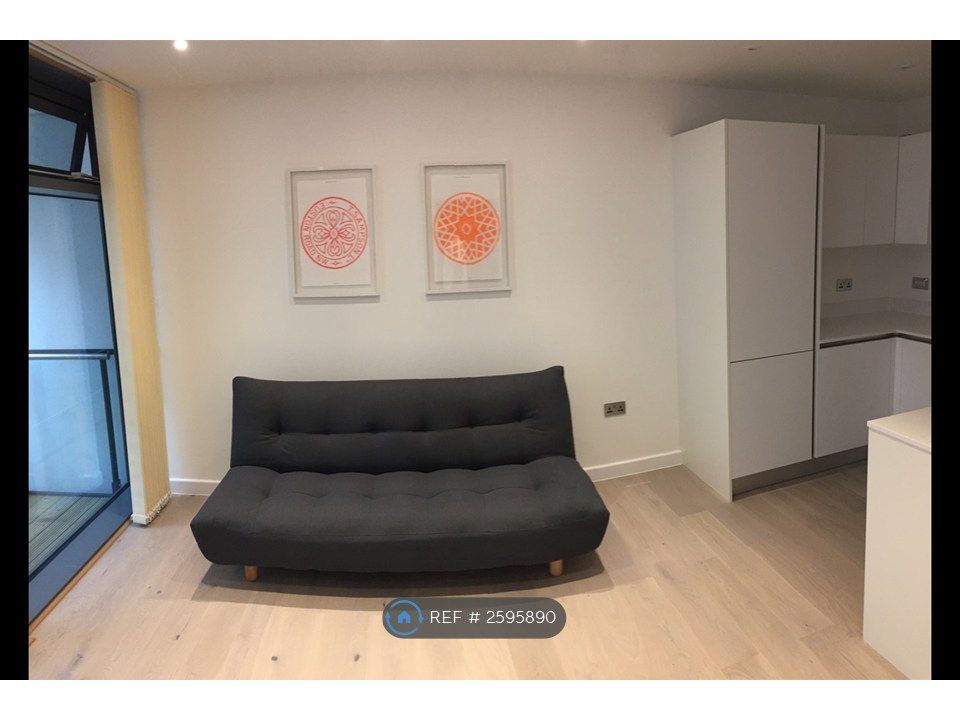 Property photo 2 of 15 Living Room