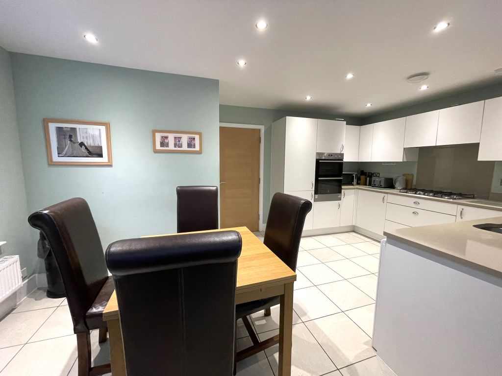 Property photo 3 of 16 Img_5264