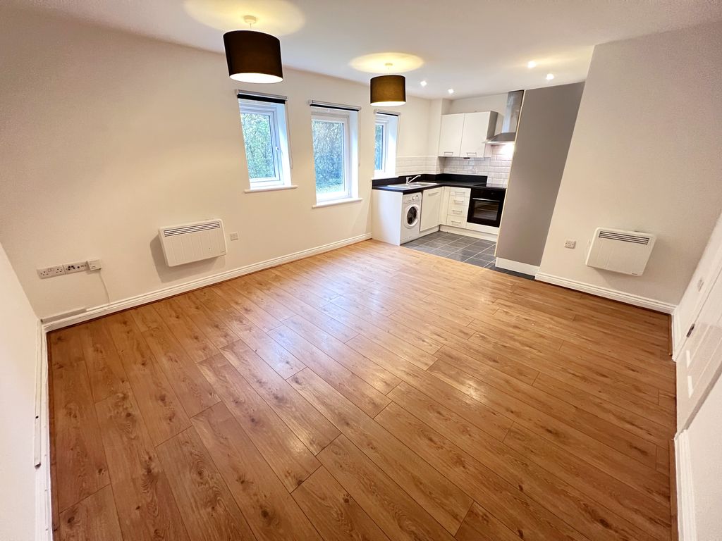 Property photo 2 of 8 Living Room