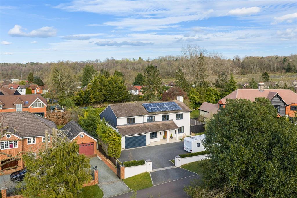 Additional image 28 of 5 bed detached house for saleGarden Walk, Coulsdon CR5