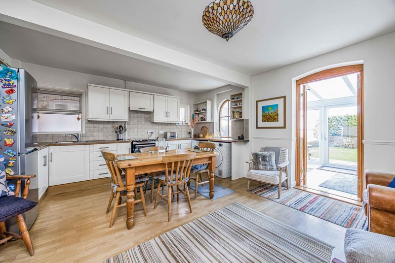 Property photo 2 of 22 Photo 12