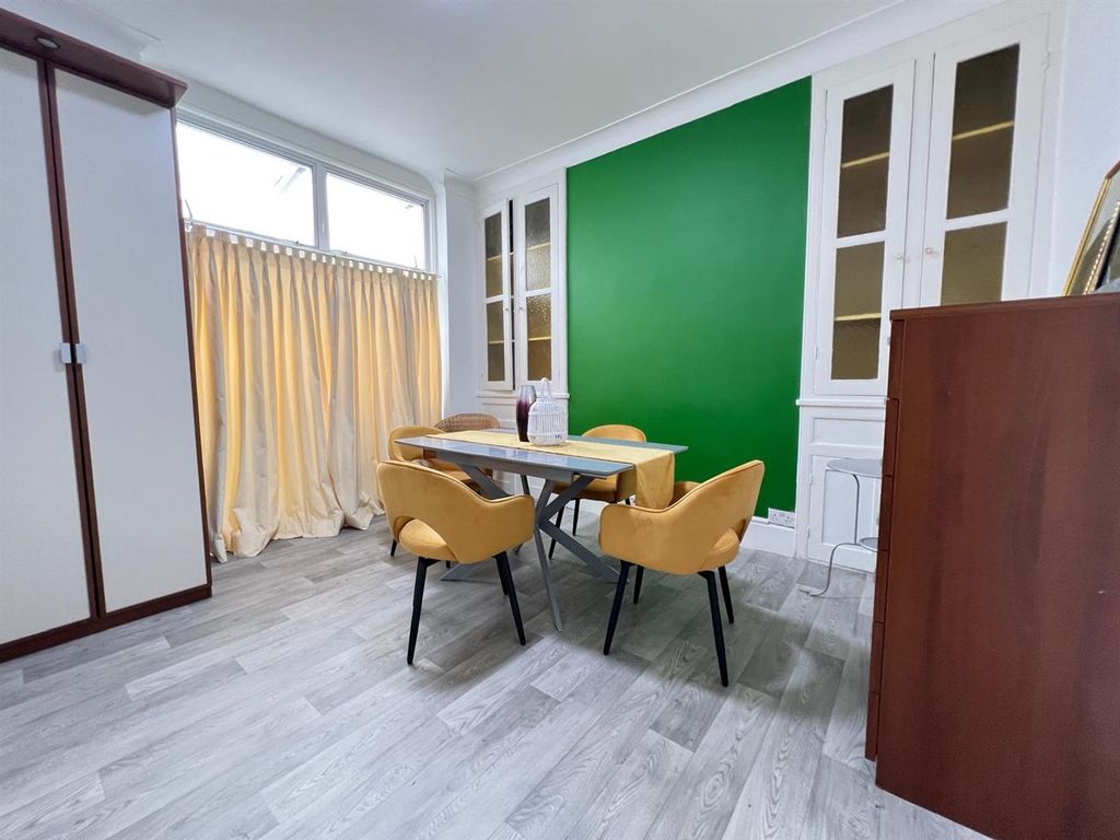 Property photo 3 of 13 03.Jpg