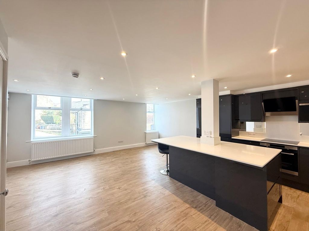 Property photo 2 of 11 Picture No. 10