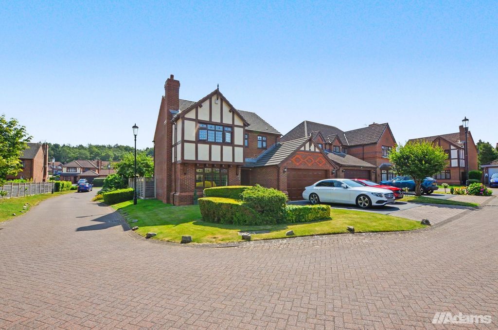 Property photo 2 of 43