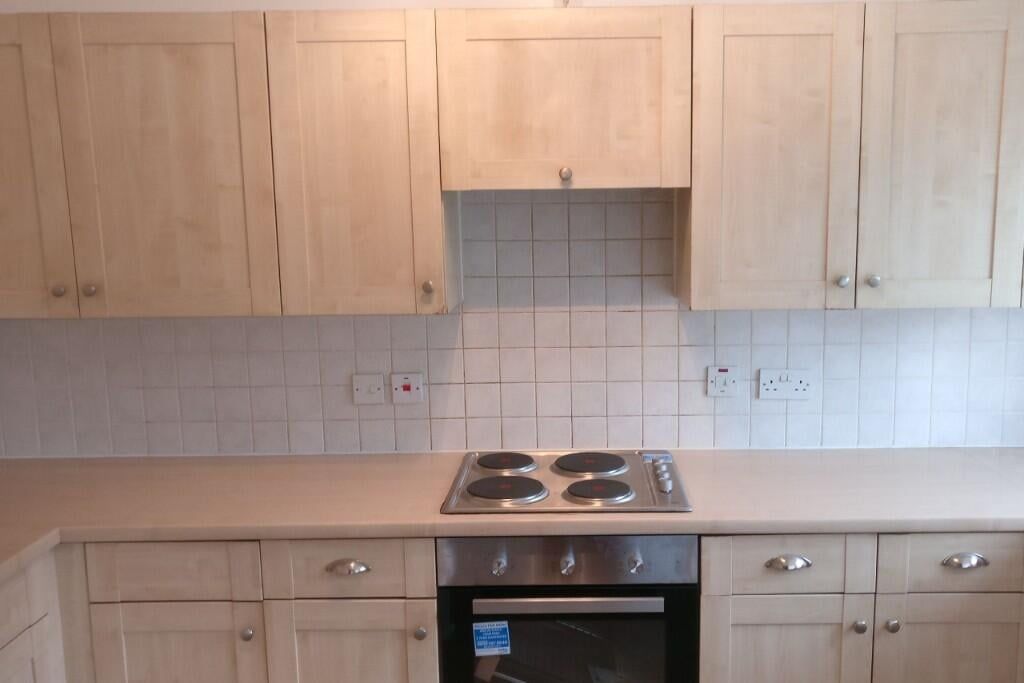 Property photo 3 of 12