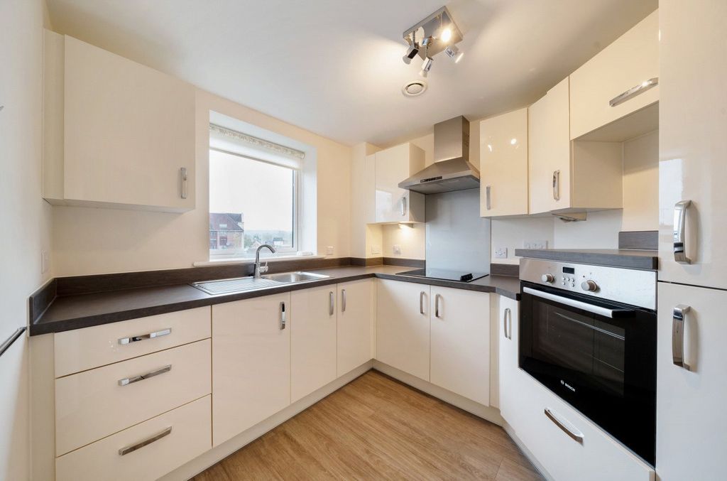 Property photo 2 of 11 974625 (5).Jpg