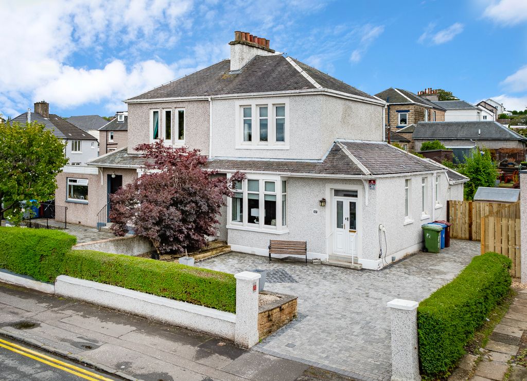Property photo 1 of 54