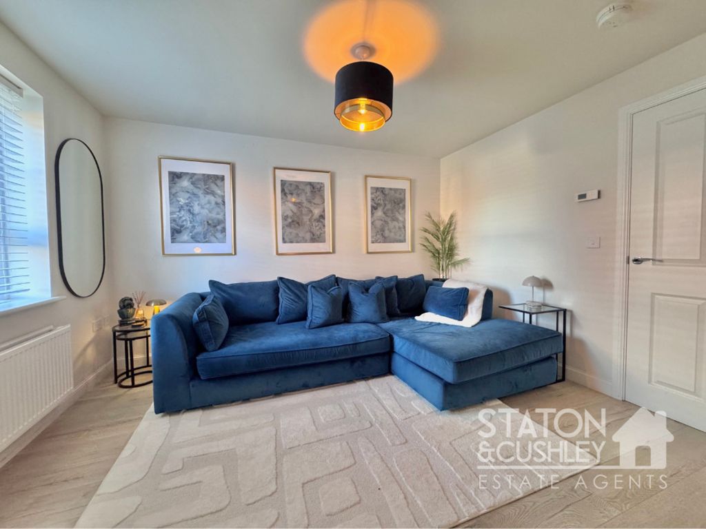 Property photo 2 of 27