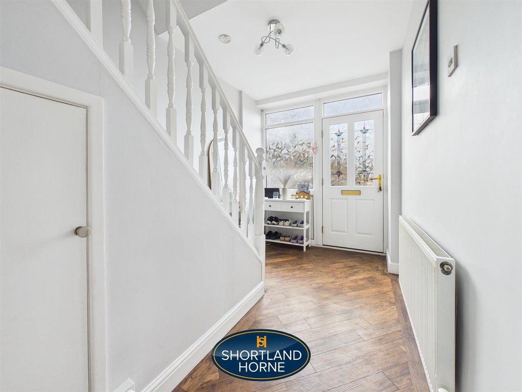 Property photo 3 of 23 Hallway