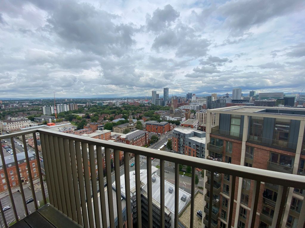 Property photo 2 of 11