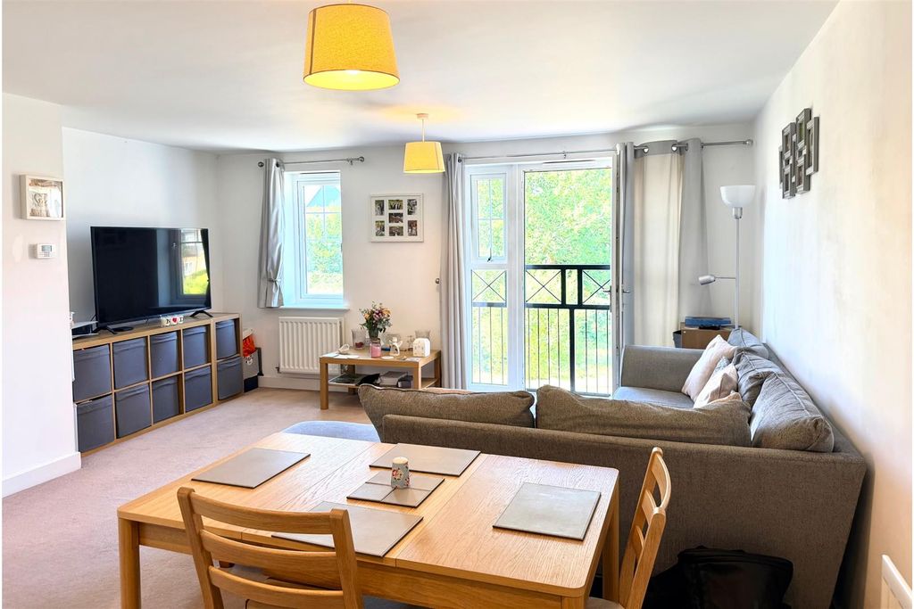 Property photo 3 of 19 6.Jpg