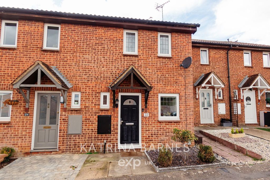 Property photo 1 of 17