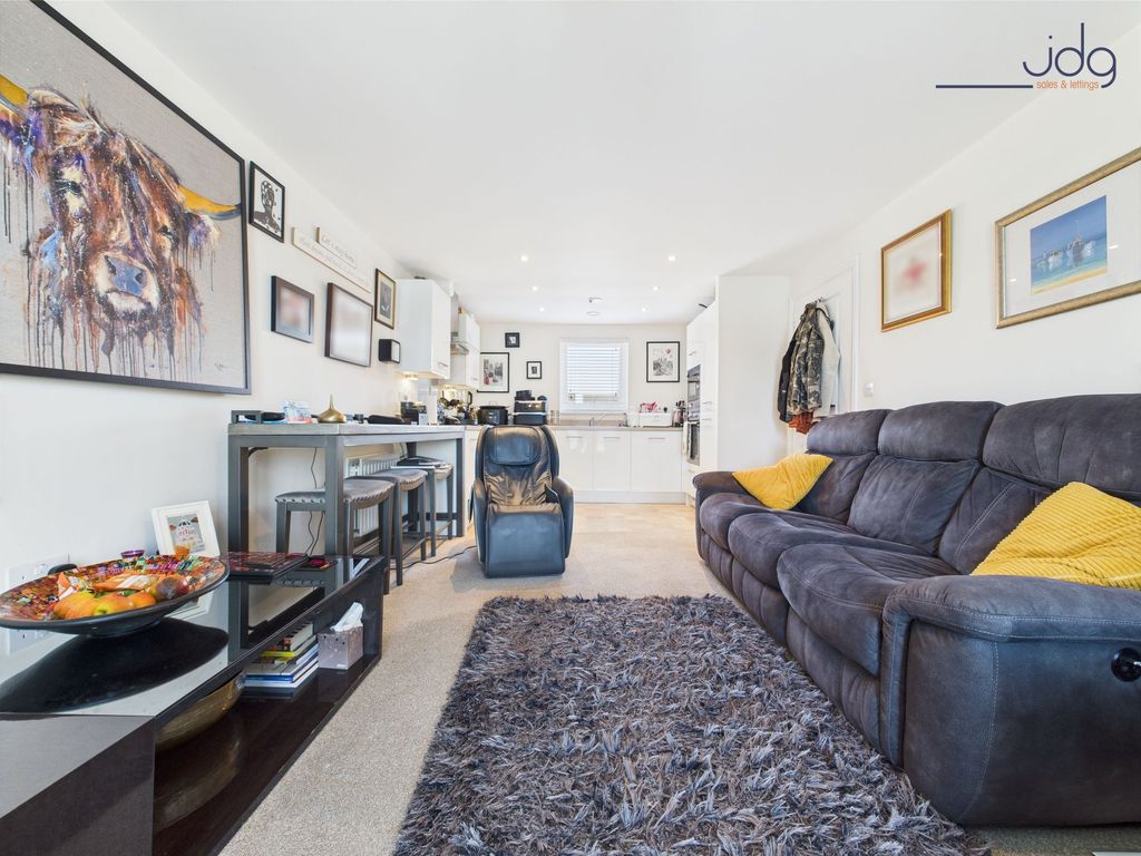 Property photo 2 of 14 Open Plan Living And Kitchen