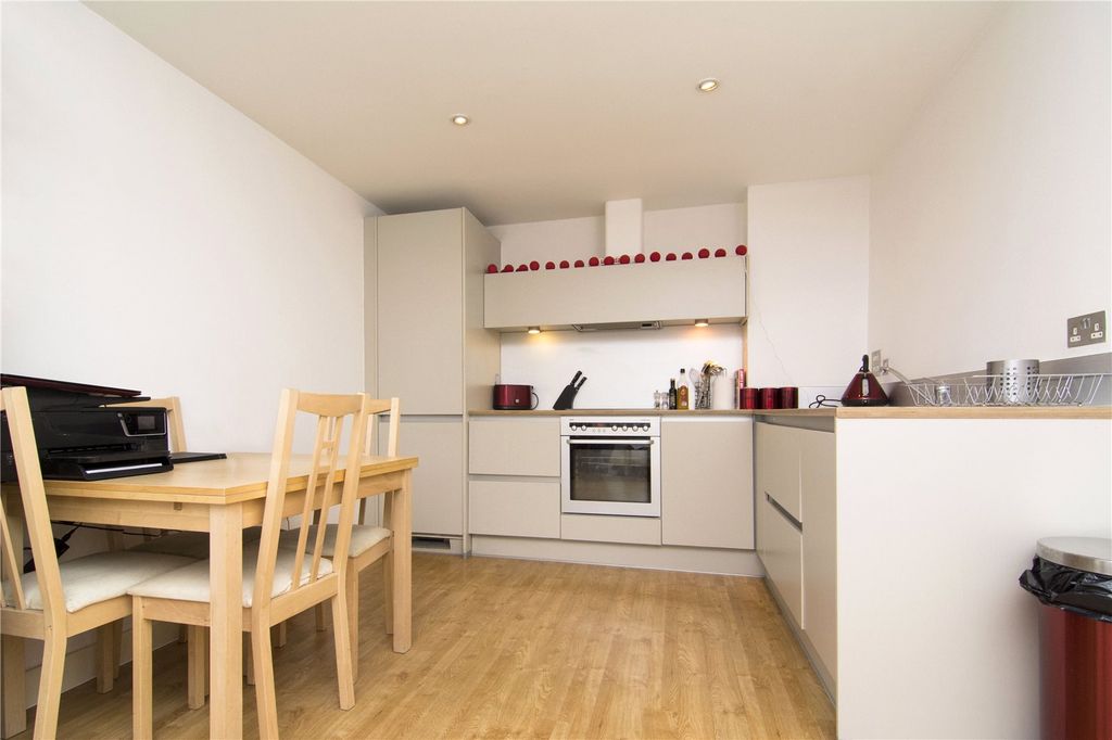 Property photo 3 of 5 Kitchen/Dining Area