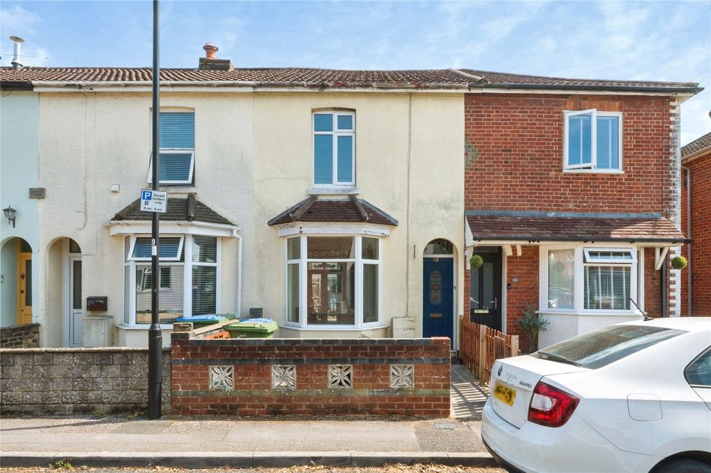 Property photo 1 of 16 Picture No. 03