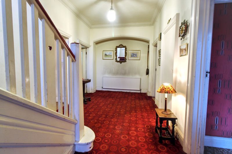 Property photo 3 of 25 Photo 29