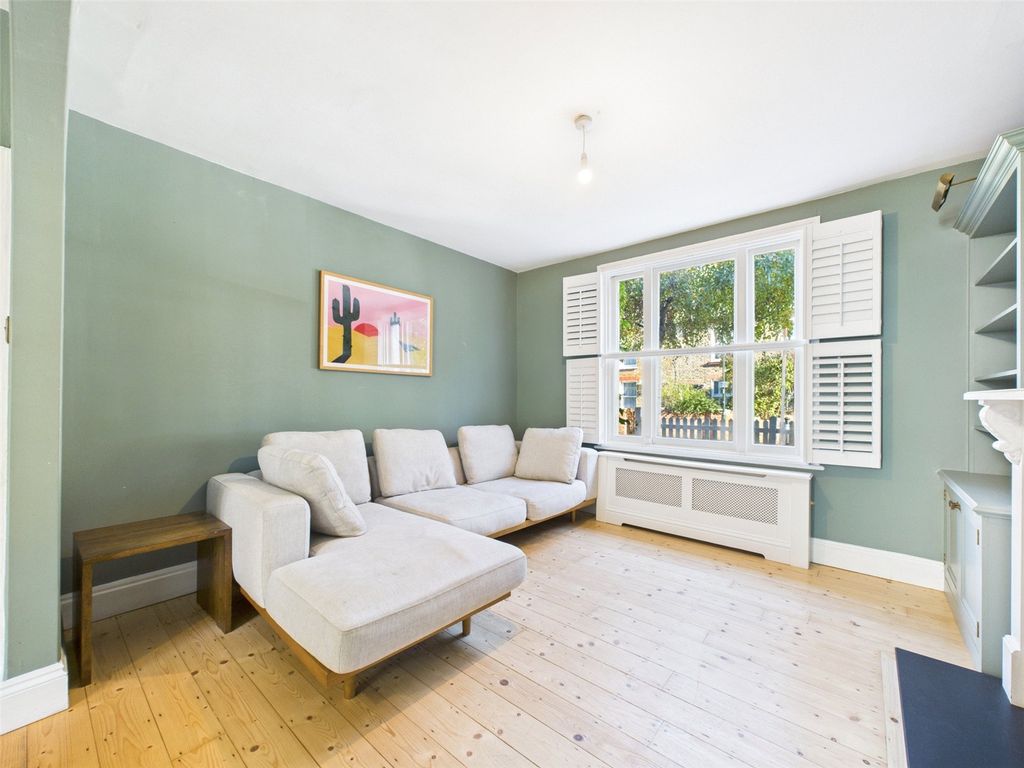 Property photo 3 of 20 Picture No. 22