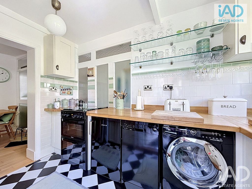 Additional image 17 of 3 bed maisonette for saleOld Road, Harlow CM17