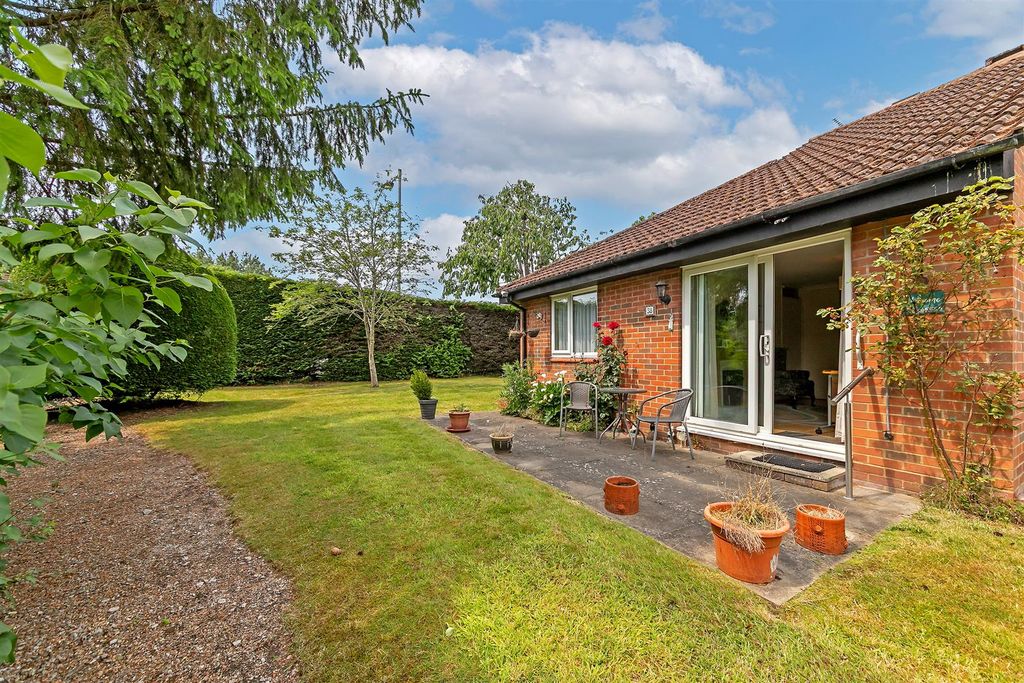 Property photo 3 of 14 38Thebeeches-30.Jpg