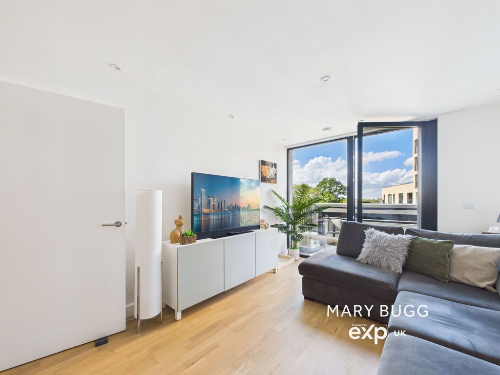 Property photo 3 of 13