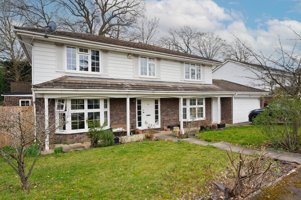 Property photo 1 of 15 21 Marrowells 01