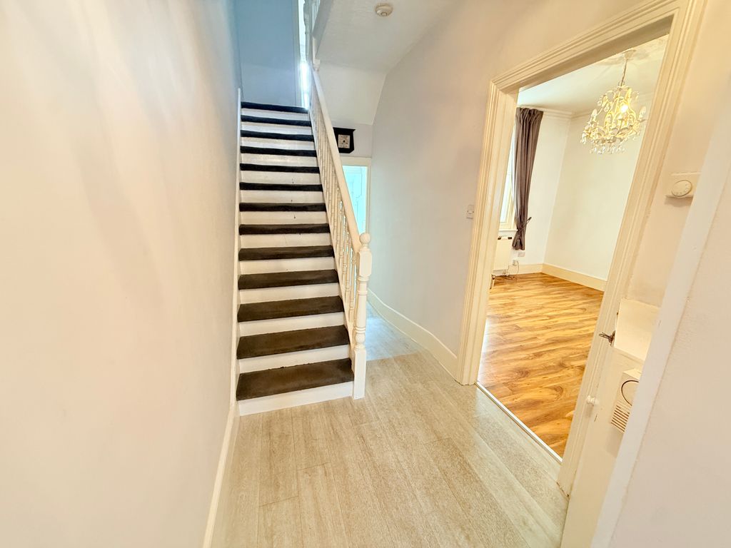 Property photo 2 of 15 Hall