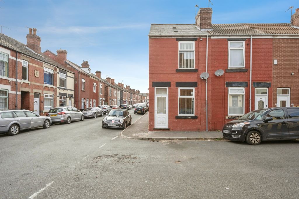 Property photo 1 of 14