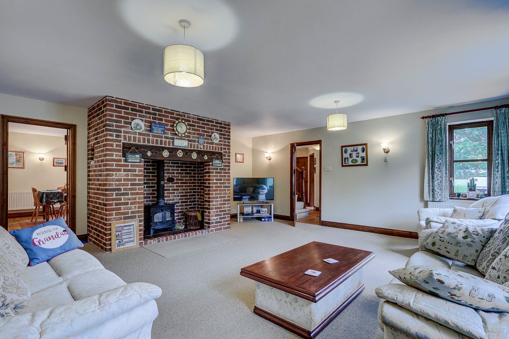 Property photo 3 of 38 Hc-6
