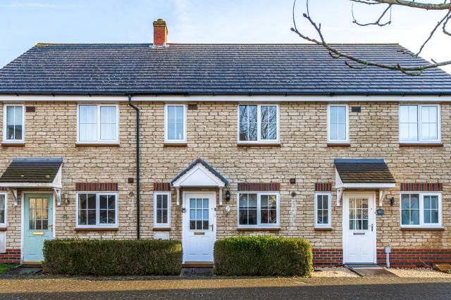 Property photo 1 of 20 External View