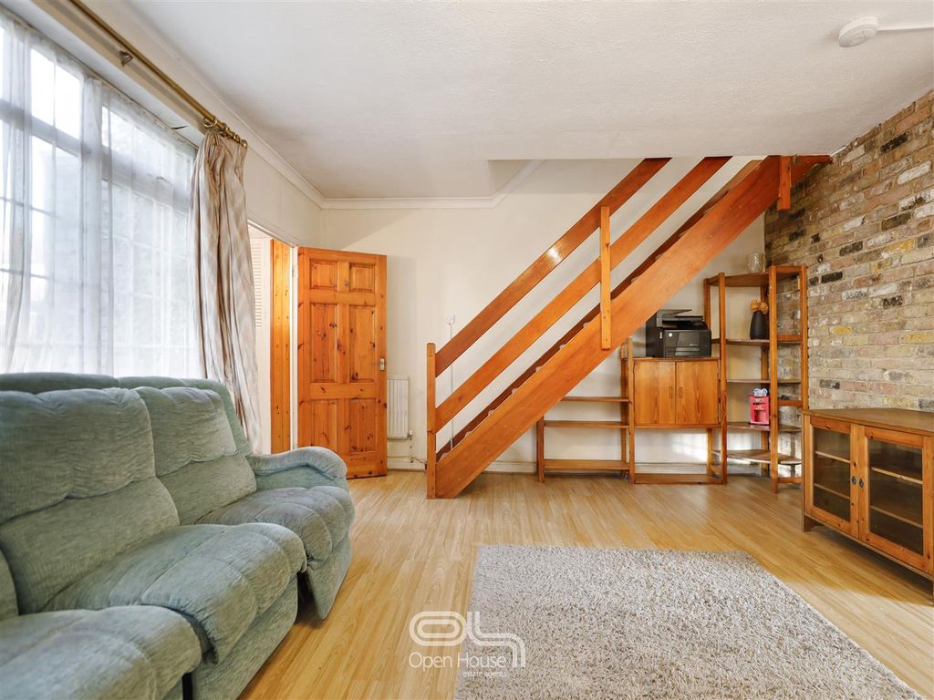 Property photo 3 of 15 De02002 (6).Jpg